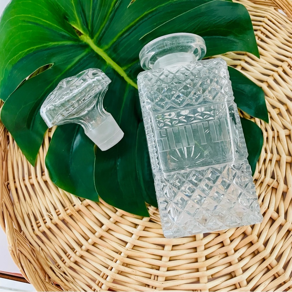 Vintage crystal Mid-Century Modern “Scotch” etched liquor Decatur with lid
